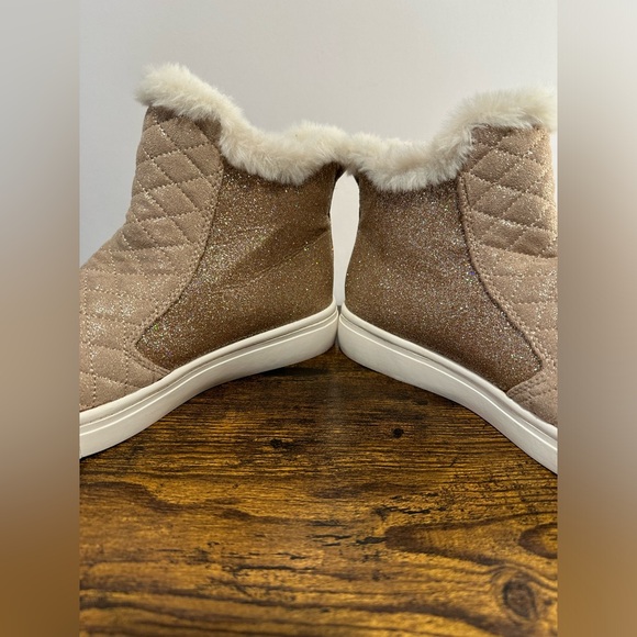 Miss Dynasty Little/Big Girls Millie Blush Flat Heel Boots NWT Various Sizes - Picture 7 of 8